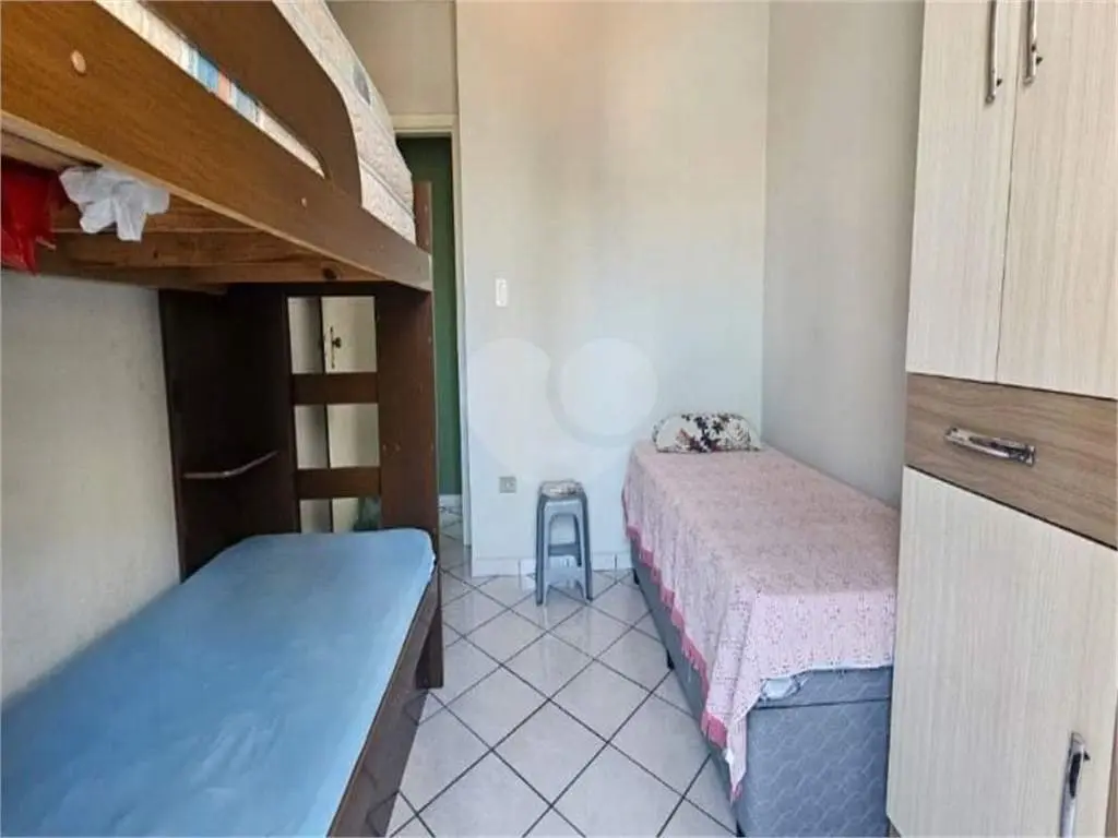 Apartamento para Venda em Praia Grande, Vila Tupi, 1 dormitório, 1 banheiro, 1 vaga