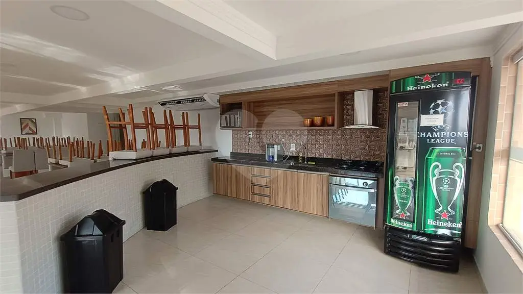 Apartamento para Venda em Praia Grande, Vila Guilhermina, 1 dormitório, 1 suíte, 2 banheiros, 1 vaga