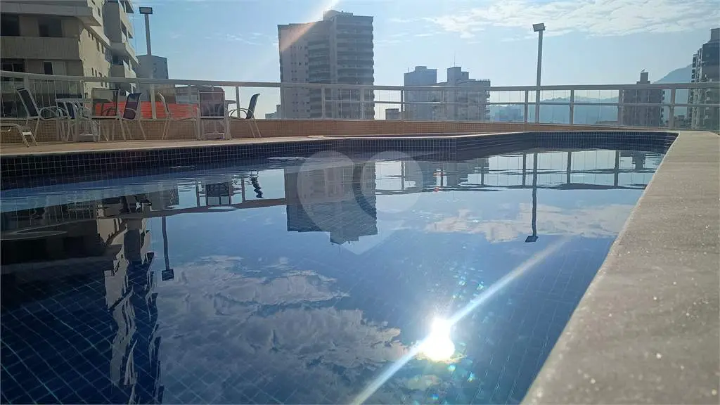 Apartamento para Venda em Praia Grande, Vila Guilhermina, 1 dormitório, 1 suíte, 2 banheiros, 1 vaga