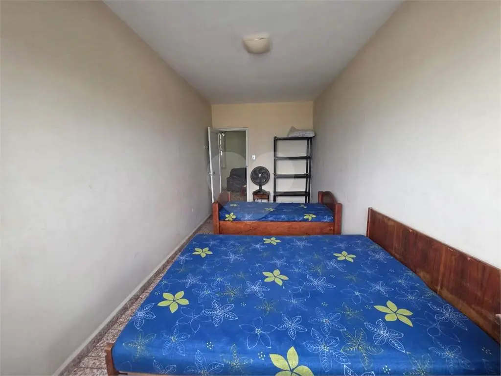 Apartamento para Venda em Praia Grande, Guilhermina, 2 dormitórios, 1 banheiro, 1 vaga