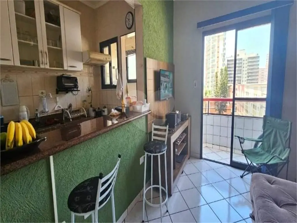 Apartamento para Venda em Praia Grande, Vila Tupi, 1 dormitório, 1 banheiro, 1 vaga
