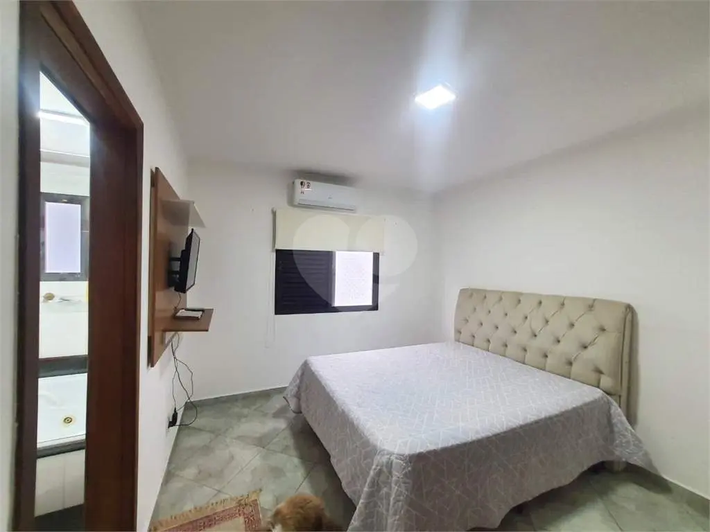 Apartamento para Venda em Praia Grande, Vila Tupi, 3 dormitórios, 3 suítes, 4 banheiros, 2 vagas