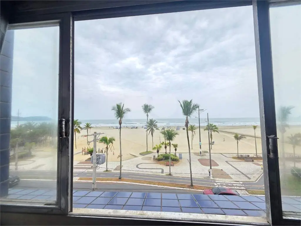 Apartamento para Venda em Praia Grande, Guilhermina, 2 dormitórios, 1 banheiro, 1 vaga