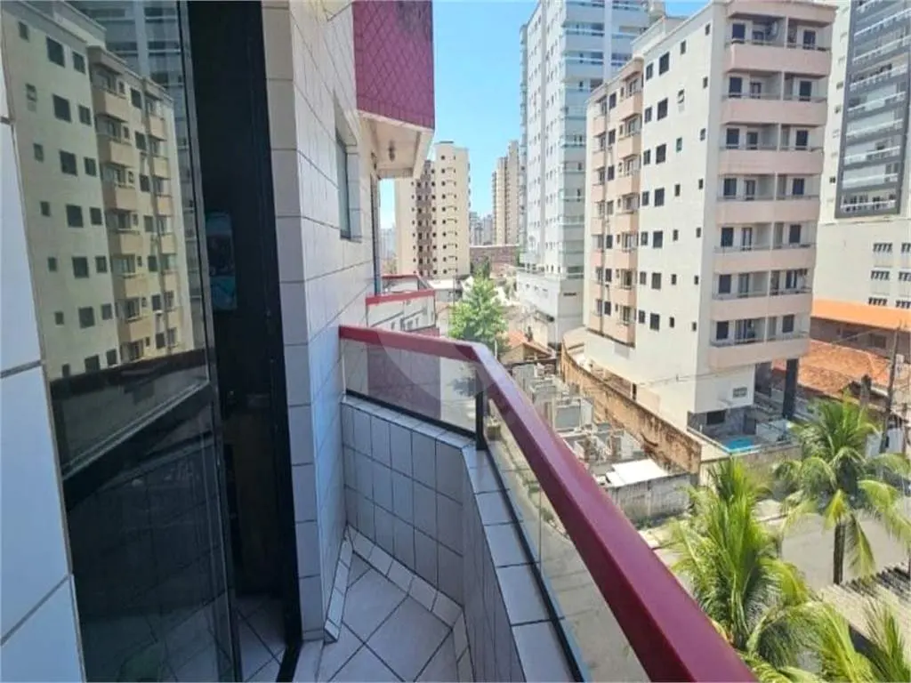 Apartamento para Venda em Praia Grande, Vila Tupi, 1 dormitório, 1 banheiro, 1 vaga
