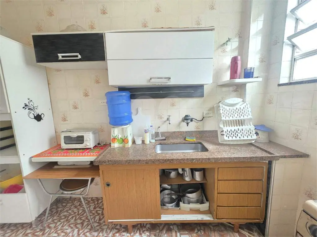 Apartamento para Venda em Praia Grande, Guilhermina, 2 dormitórios, 1 banheiro, 1 vaga