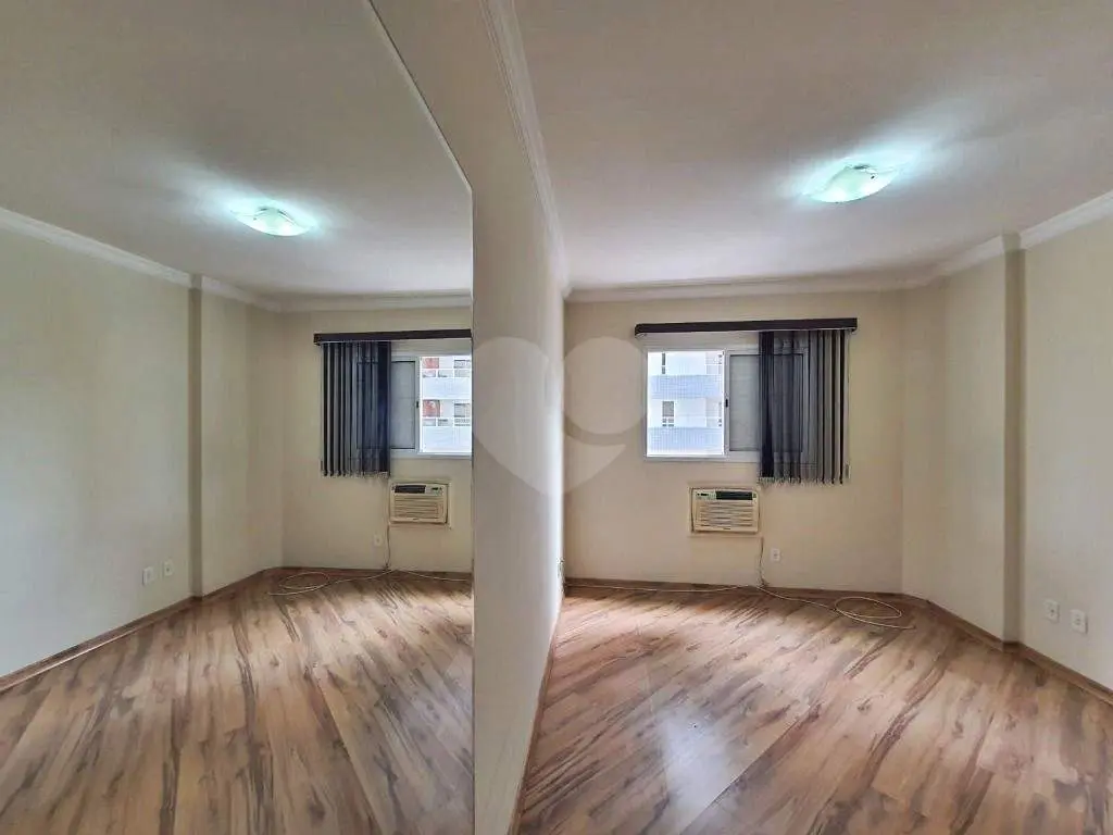 Apartamento para Venda em Praia Grande, Vila Guilhermina, 2 dormitórios, 1 suíte, 2 banheiros, 1 vaga