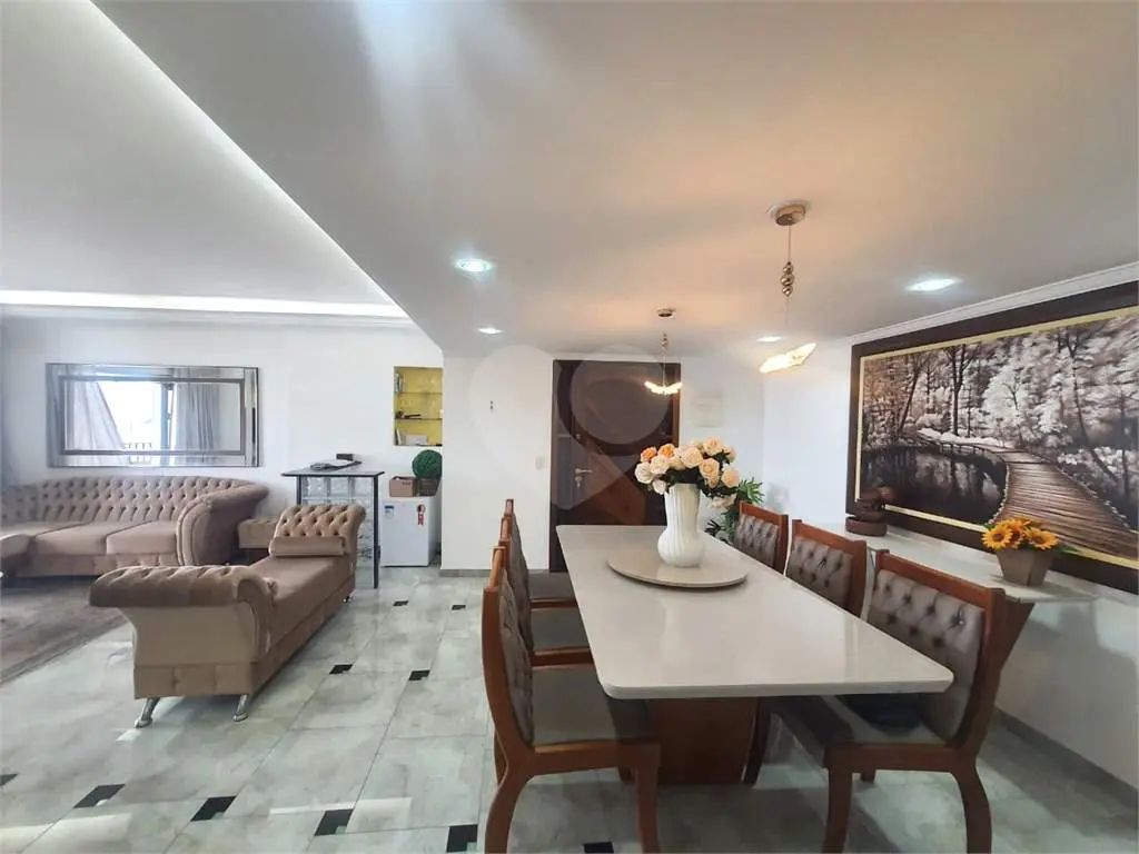 Apartamento para Venda em Praia Grande, Vila Tupi, 3 dormitórios, 3 suítes, 4 banheiros, 2 vagas