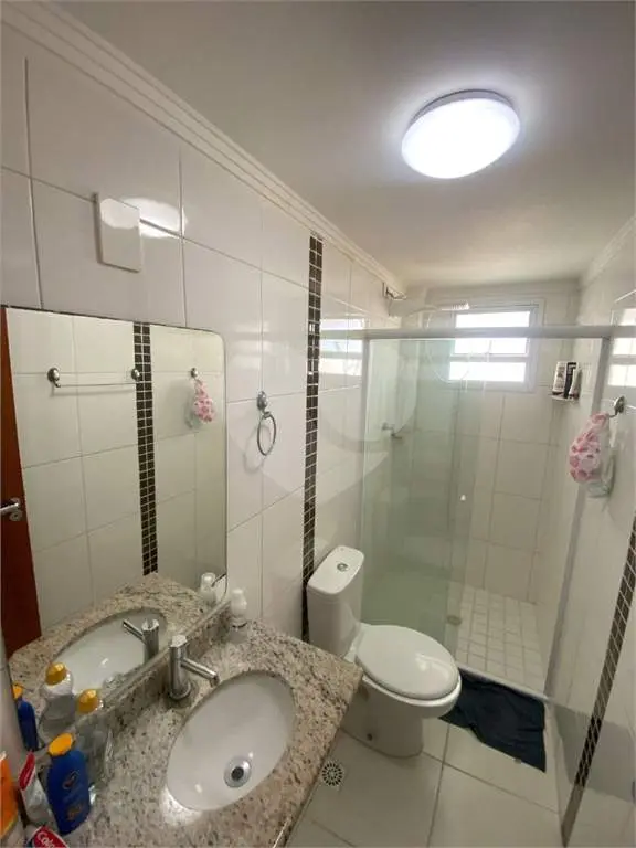 Apartamento para Venda em Praia Grande, Vila Guilhermina, 2 dormitórios, 1 suíte, 2 banheiros, 2 vagas