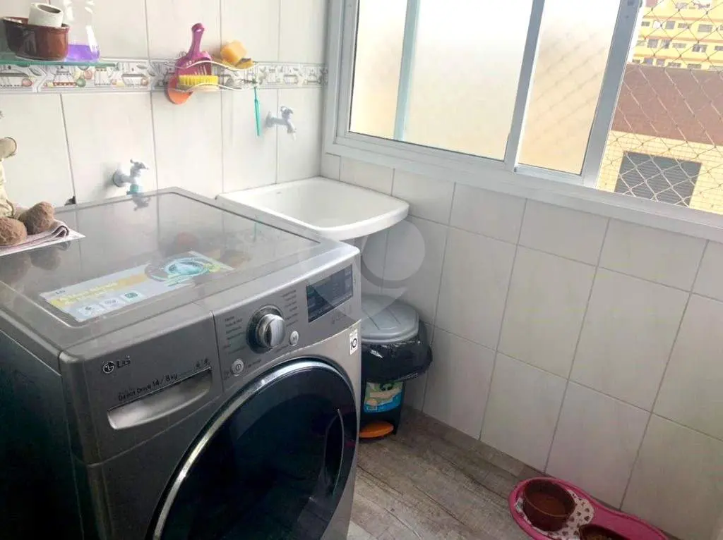 Apartamento para Venda em Praia Grande, Vila Tupi, 3 dormitórios, 1 suíte, 2 banheiros, 2 vagas
