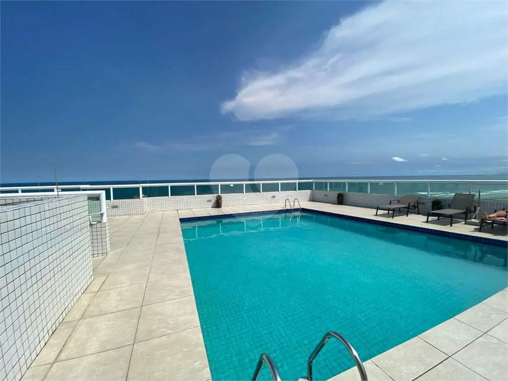 Apartamento para Venda em Praia Grande, Vila Guilhermina, 2 dormitórios, 1 suíte, 2 banheiros, 2 vagas