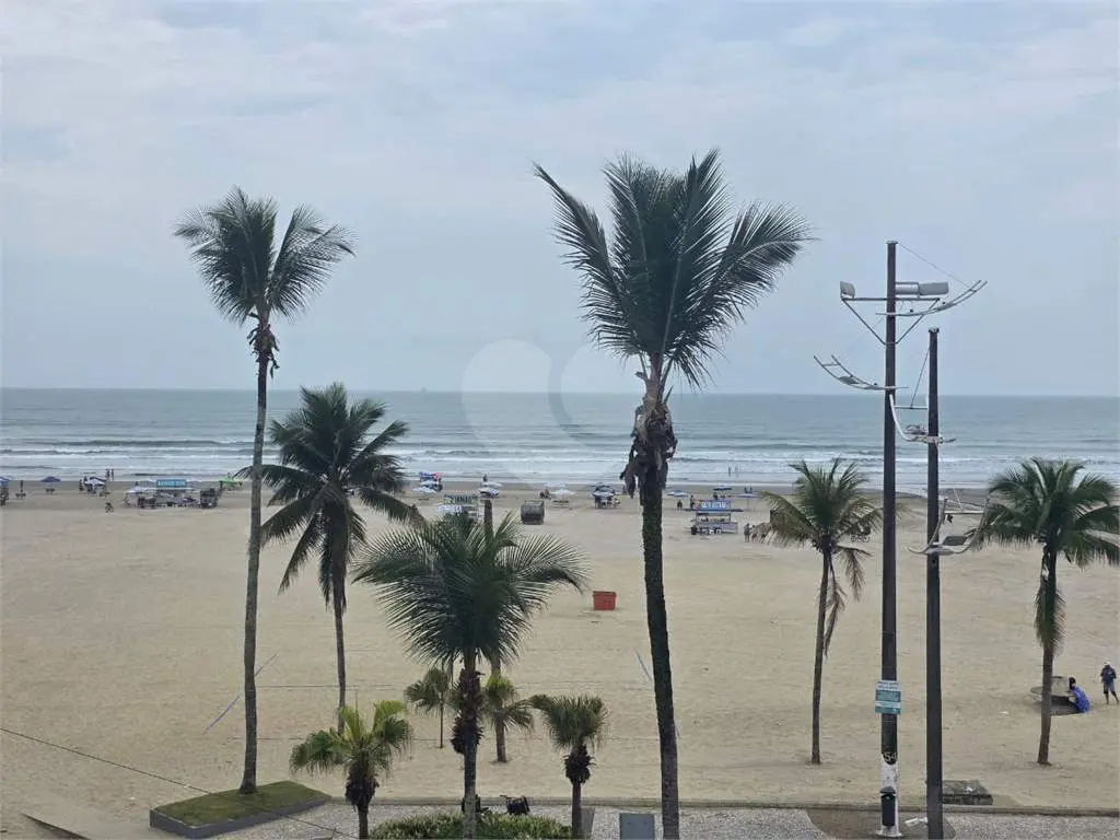 Apartamento para Venda em Praia Grande, Guilhermina, 2 dormitórios, 1 banheiro, 1 vaga