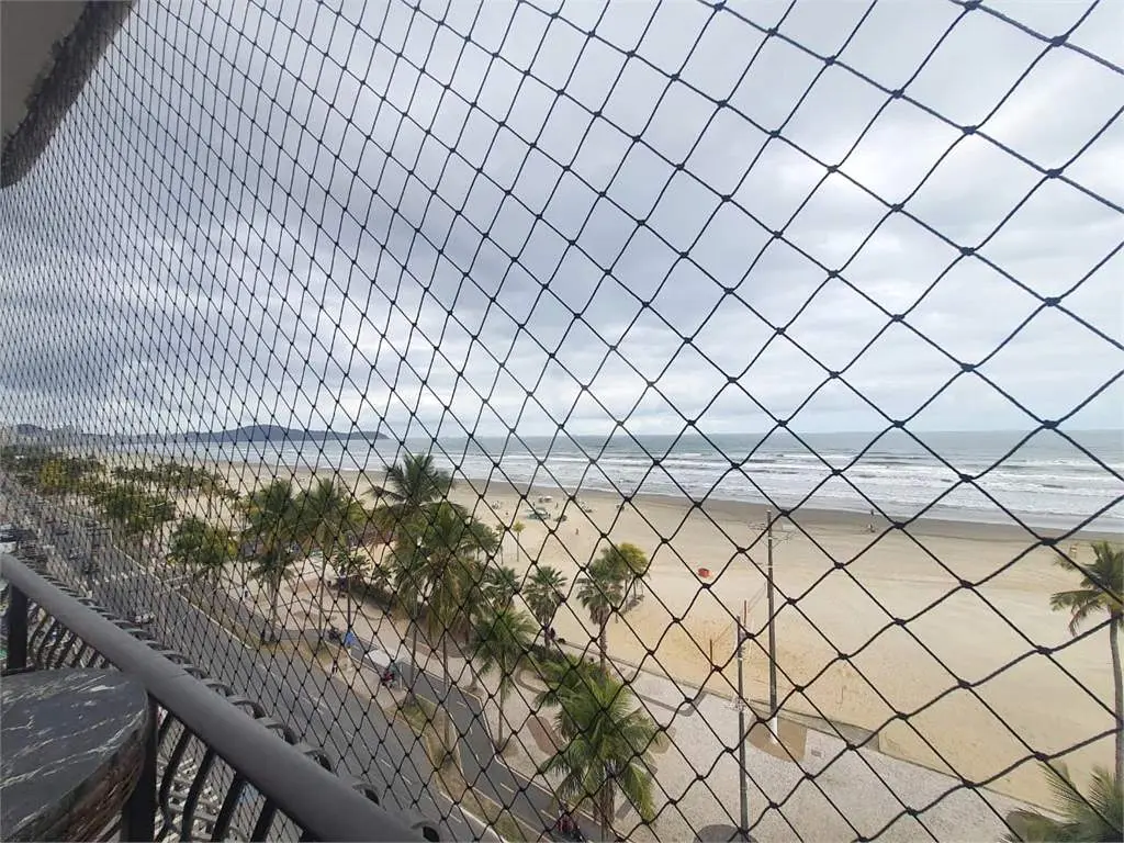 Apartamento para Venda em Praia Grande, Vila Tupi, 3 dormitórios, 3 suítes, 4 banheiros, 2 vagas