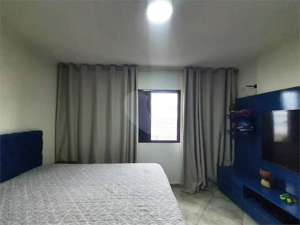 Apartamento para Venda em Praia Grande, Vila Tupi, 3 dormitórios, 3 suítes, 4 banheiros, 2 vagas