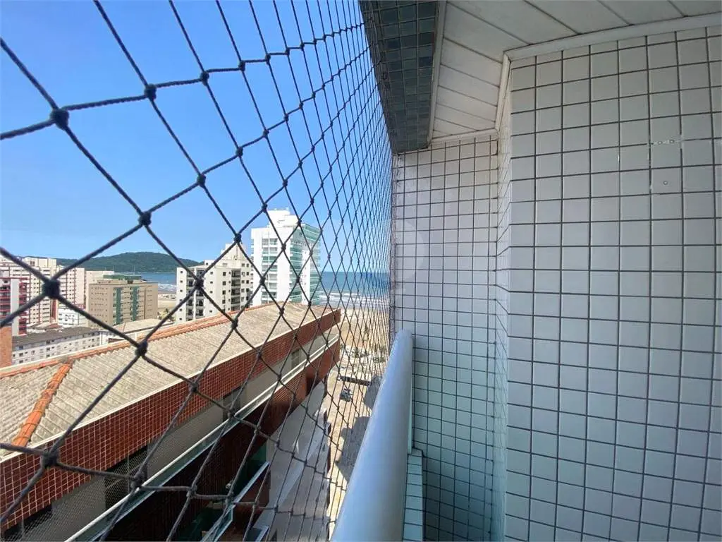 Apartamento para Venda em Praia Grande, Vila Guilhermina, 2 dormitórios, 1 suíte, 2 banheiros, 2 vagas
