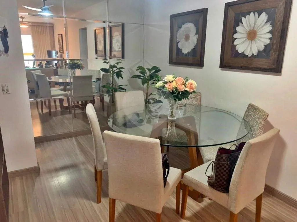 Apartamento para Venda em Praia Grande, Vila Tupi, 3 dormitórios, 1 suíte, 2 banheiros, 2 vagas