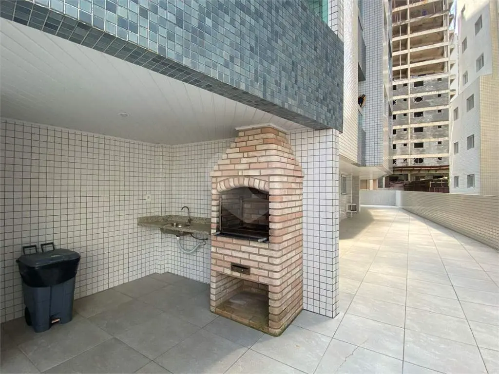Apartamento para Venda em Praia Grande, Vila Guilhermina, 2 dormitórios, 1 suíte, 2 banheiros, 2 vagas