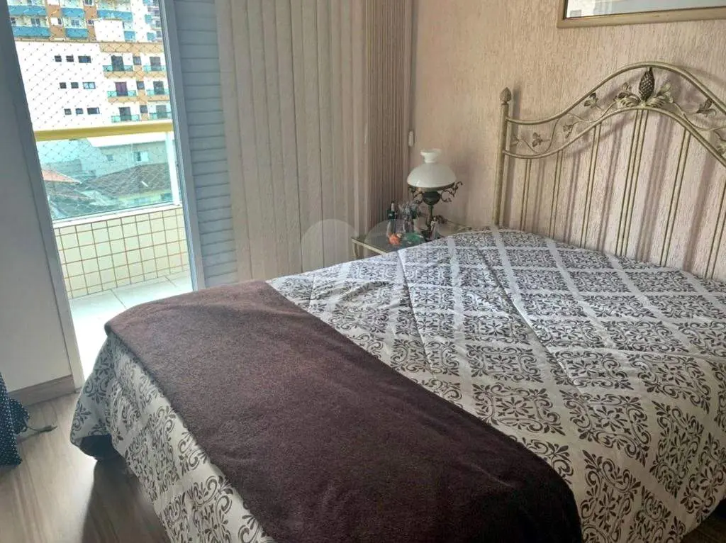 Apartamento para Venda em Praia Grande, Vila Tupi, 3 dormitórios, 1 suíte, 2 banheiros, 2 vagas