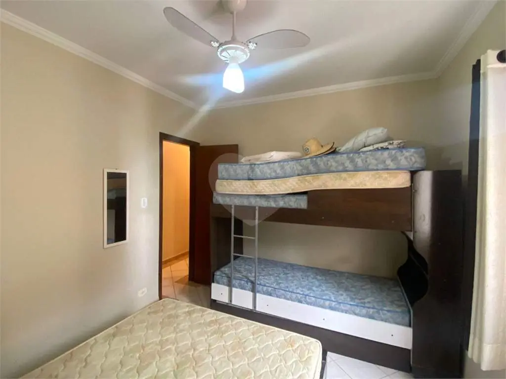 Apartamento para Venda em Praia Grande, Caiçara, 2 dormitórios, 1 suíte, 2 banheiros, 1 vaga