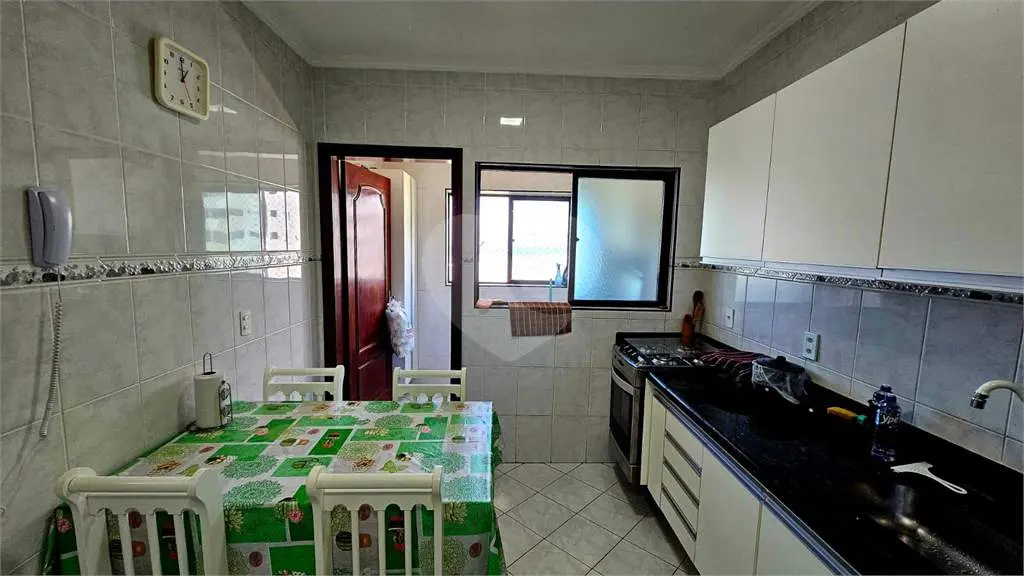 Apartamento para Venda em Praia Grande, Caiçara, 3 dormitórios, 2 suítes, 3 banheiros, 1 vaga