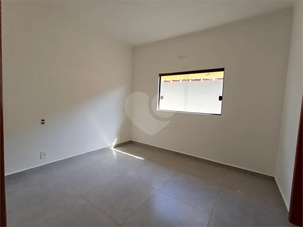 Casa para Venda em Praia Grande, Tupi, 2 dormitórios, 2 suítes, 1 banheiro, 2 vagas