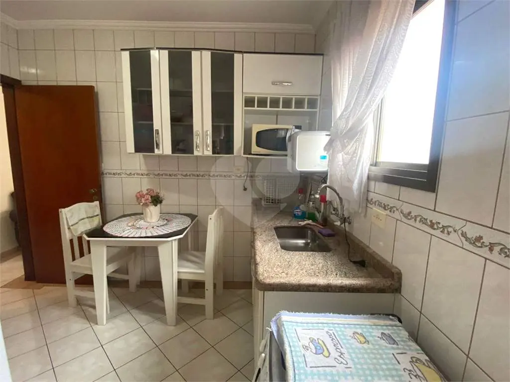 Apartamento para Venda em Praia Grande, Caiçara, 2 dormitórios, 1 suíte, 2 banheiros, 1 vaga