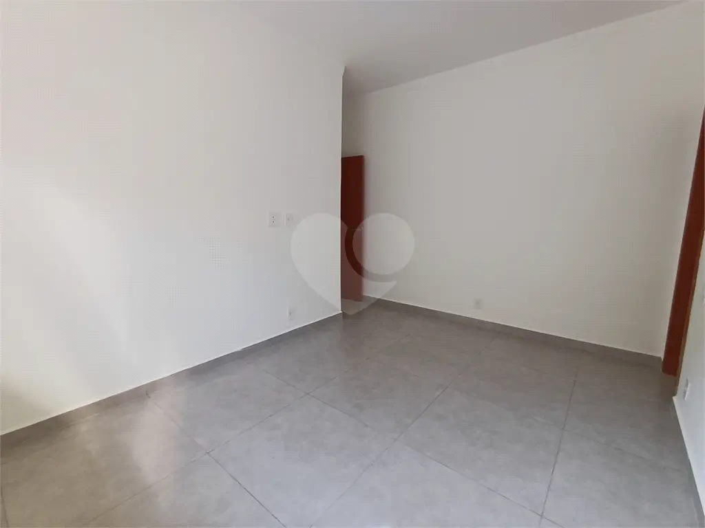 Casa para Venda em Praia Grande, Tupi, 2 dormitórios, 2 suítes, 1 banheiro, 2 vagas