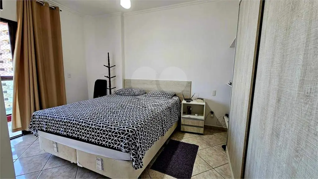 Apartamento para Venda em Praia Grande, Caiçara, 3 dormitórios, 2 suítes, 3 banheiros, 1 vaga