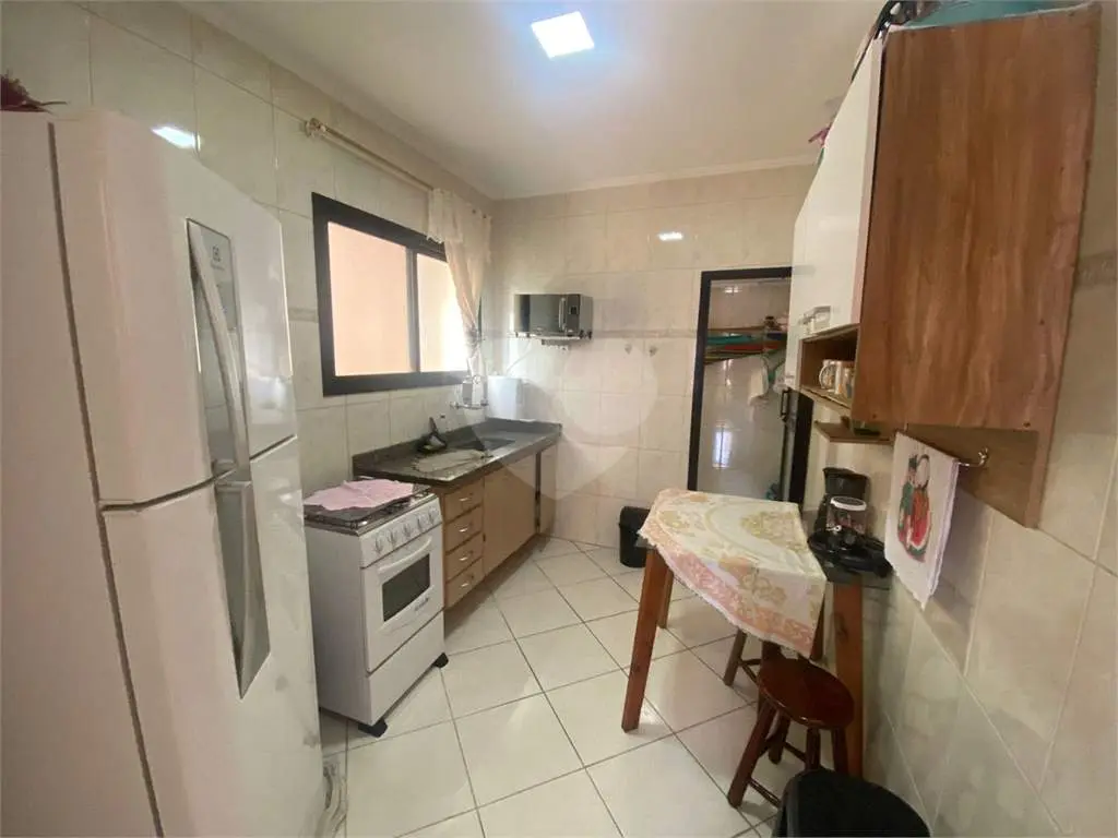 Apartamento para Venda em Praia Grande, Aviação, 1 dormitório, 1 banheiro, 1 vaga