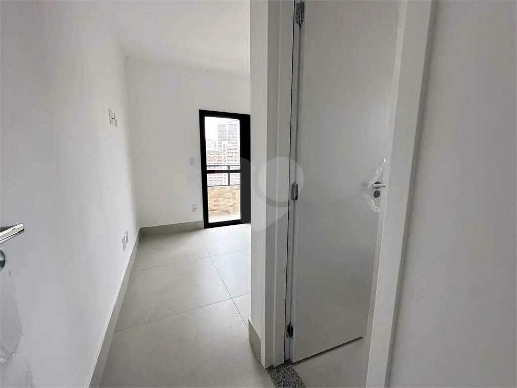 Apartamento para Venda em Praia Grande, Caiçara, 1 dormitório, 1 suíte, 1 banheiro, 1 vaga