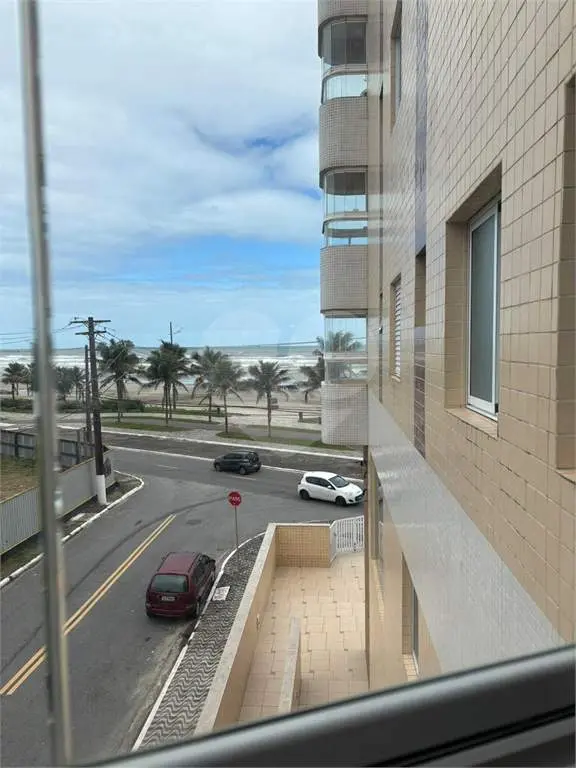 Apartamento para Venda em Praia Grande, Maracanã, 1 dormitório, 1 banheiro, 1 vaga
