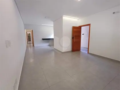 Casa para Venda em Praia Grande, Tupi, 2 dormitórios, 2 suítes, 1 banheiro, 2 vagas