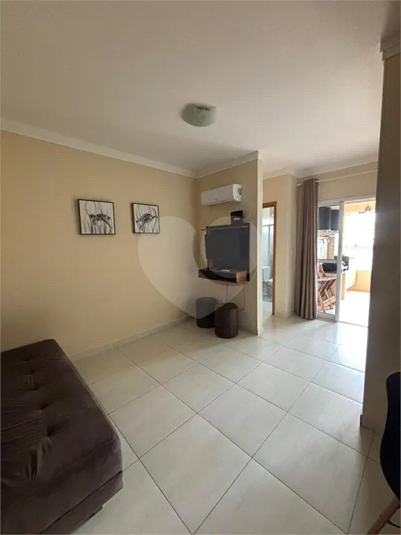 Apartamento para Venda em Praia Grande, Maracanã, 1 dormitório, 1 banheiro, 1 vaga