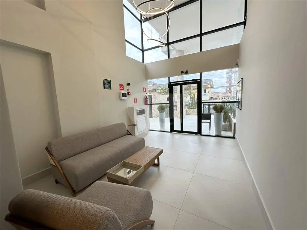 Apartamento para Venda em Praia Grande, Caiçara, 1 dormitório, 1 suíte, 1 banheiro, 1 vaga