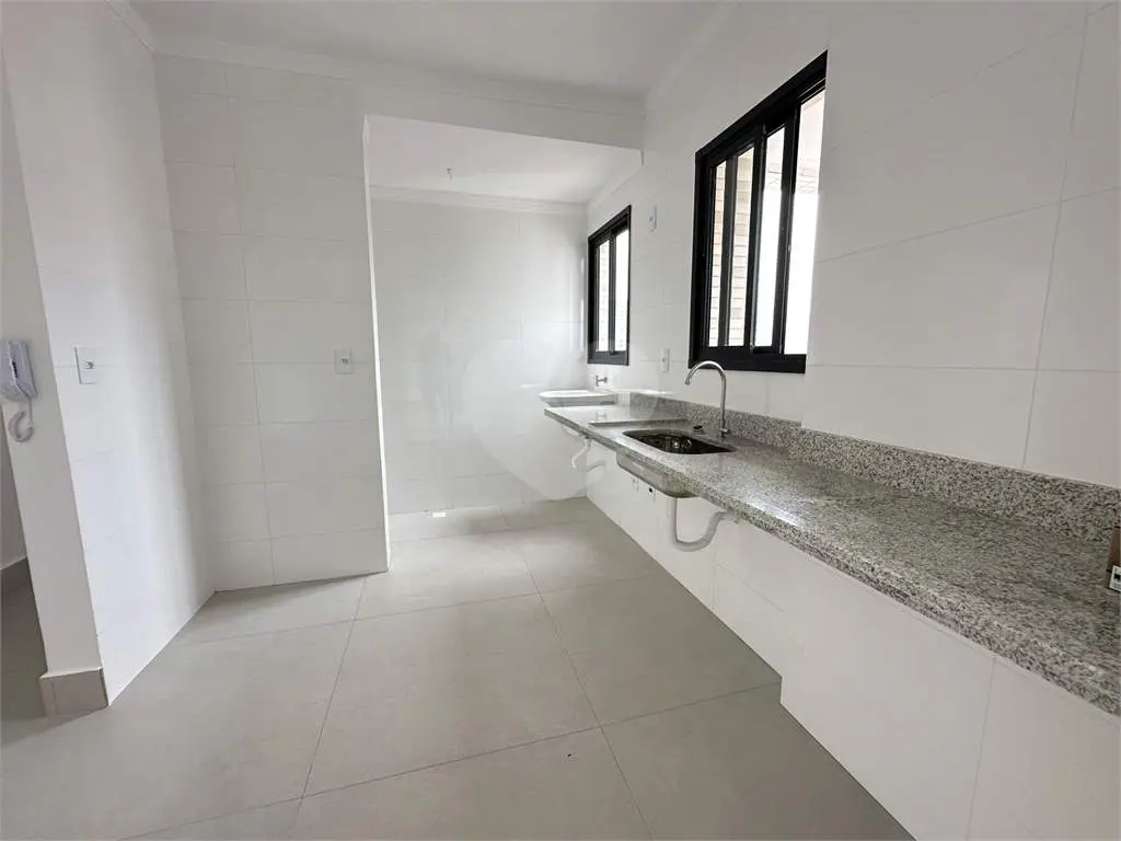 Apartamento para Venda em Praia Grande, Caiçara, 1 dormitório, 1 suíte, 1 banheiro, 1 vaga
