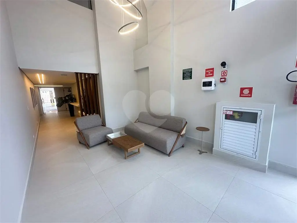 Apartamento para Venda em Praia Grande, Caiçara, 1 dormitório, 1 suíte, 1 banheiro, 1 vaga