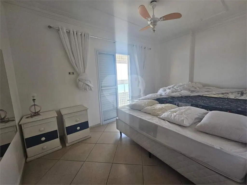 Apartamento para Venda em Praia Grande, Guilhermina, 4 dormitórios, 2 suítes, 2 banheiros, 2 vagas
