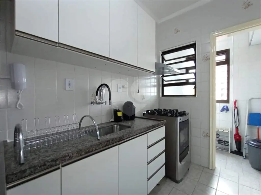 Apartamento para Venda em Praia Grande, Aviação, 1 dormitório, 1 banheiro, 1 vaga