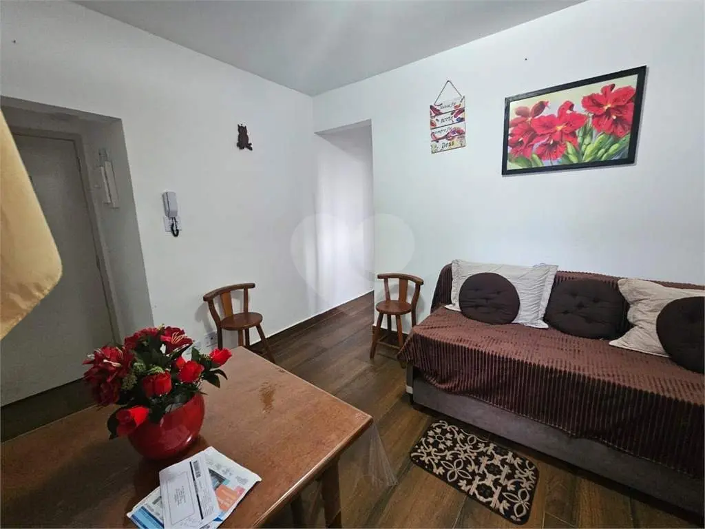Studio para Venda em Praia Grande, Vila Guilhermina, 1 dormitório, 1 banheiro, 1 vaga