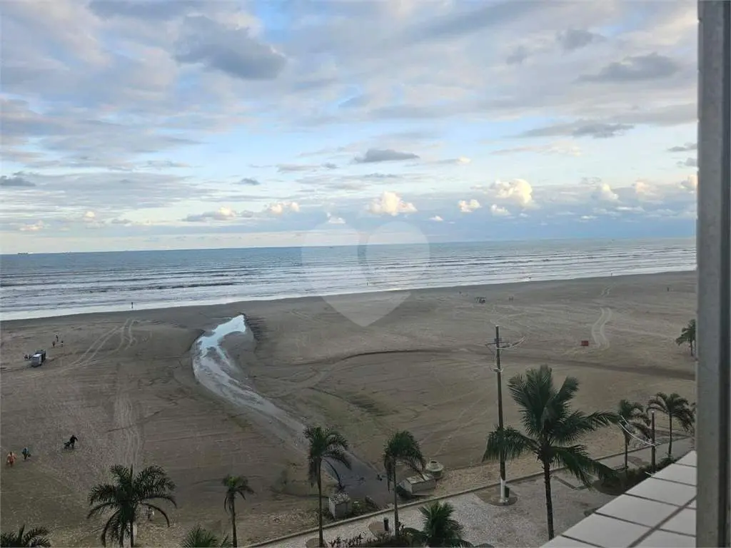 Studio para Venda em Praia Grande, Vila Guilhermina, 1 dormitório, 1 banheiro, 1 vaga