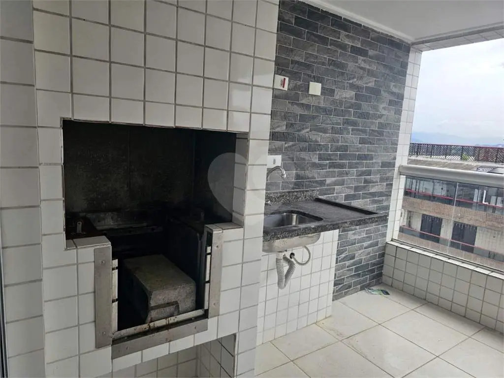 Apartamento para Locação em Praia Grande, Tupi, 2 dormitórios, 1 suíte, 1 banheiro, 2 vagas