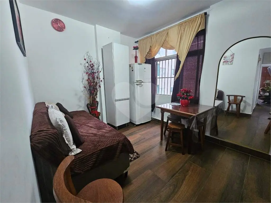 Studio para Venda em Praia Grande, Vila Guilhermina, 1 dormitório, 1 banheiro, 1 vaga
