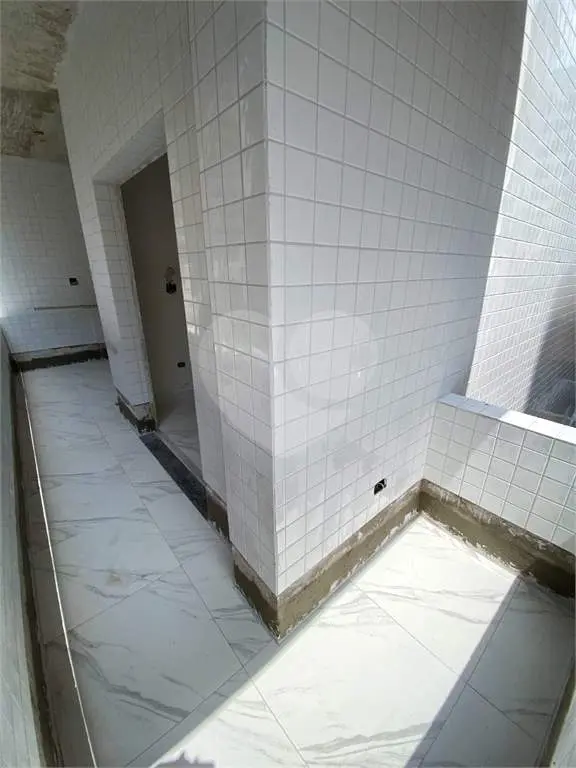 Apartamento para Venda em Praia Grande, Guilhermina, 1 dormitório, 1 suíte, 1 banheiro, 1 vaga