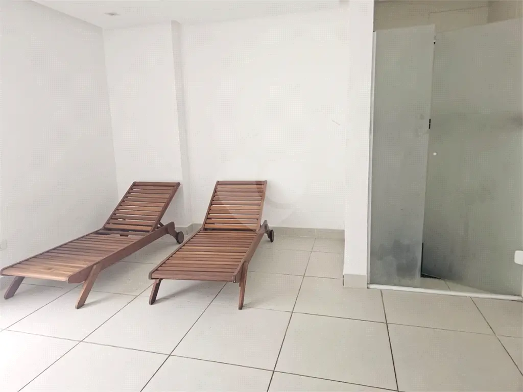Apartamento para Locação em Praia Grande, Tupi, 2 dormitórios, 1 suíte, 1 banheiro, 2 vagas