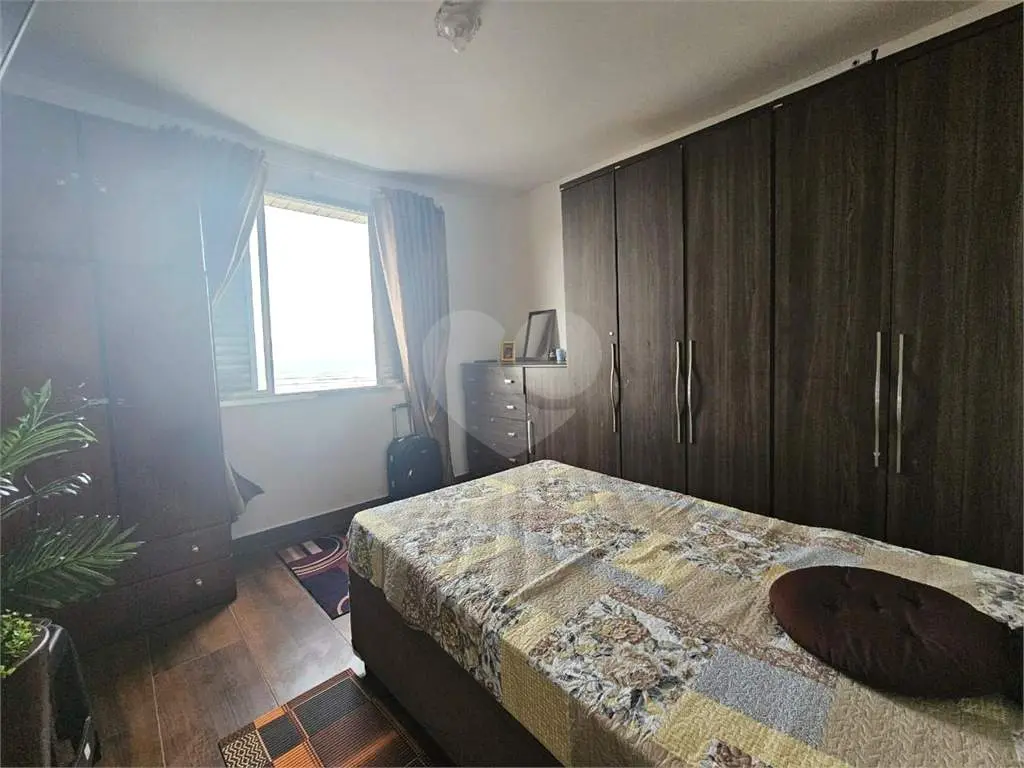 Studio para Venda em Praia Grande, Vila Guilhermina, 1 dormitório, 1 banheiro, 1 vaga