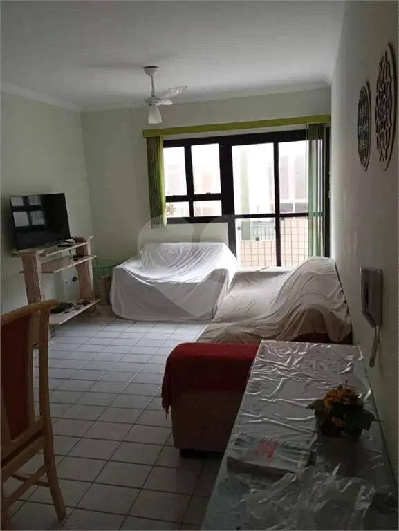 Apartamento para Venda em Praia Grande, Guilhermina, 2 dormitórios, 1 banheiro, 1 vaga