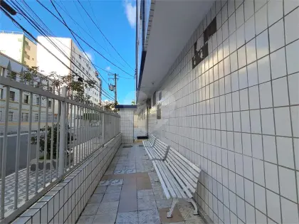 Apartamento para Venda em Praia Grande, Vila Guilhermina, 1 dormitório, 1 banheiro, 1 vaga