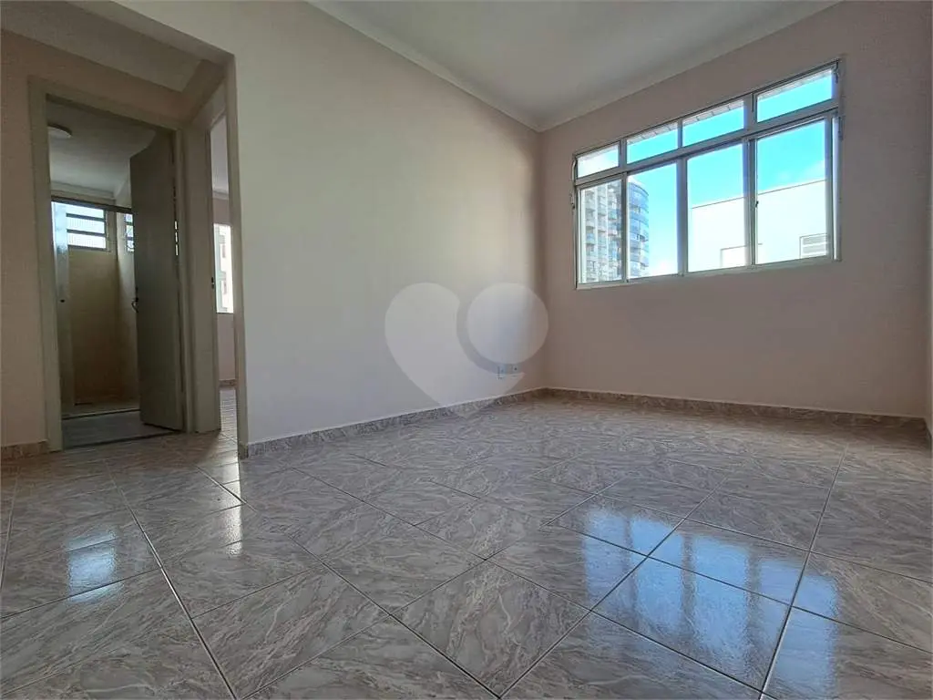 Apartamento para Venda em Praia Grande, Vila Guilhermina, 1 dormitório, 1 banheiro, 1 vaga