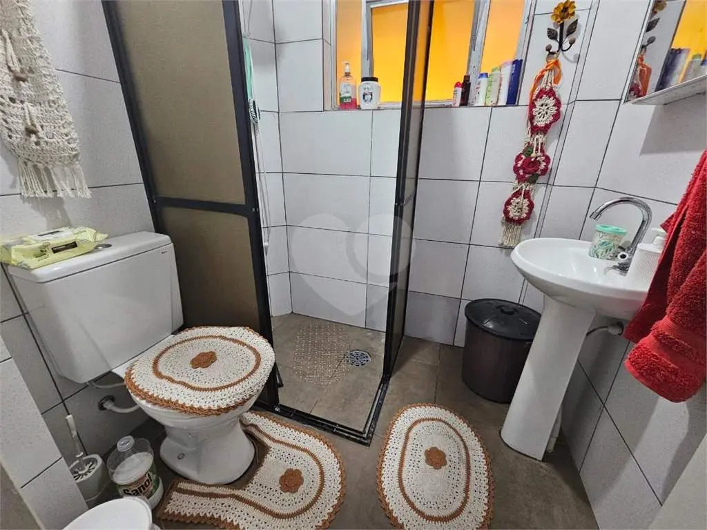 Studio para Venda em Praia Grande, Vila Guilhermina, 1 dormitório, 1 banheiro, 1 vaga