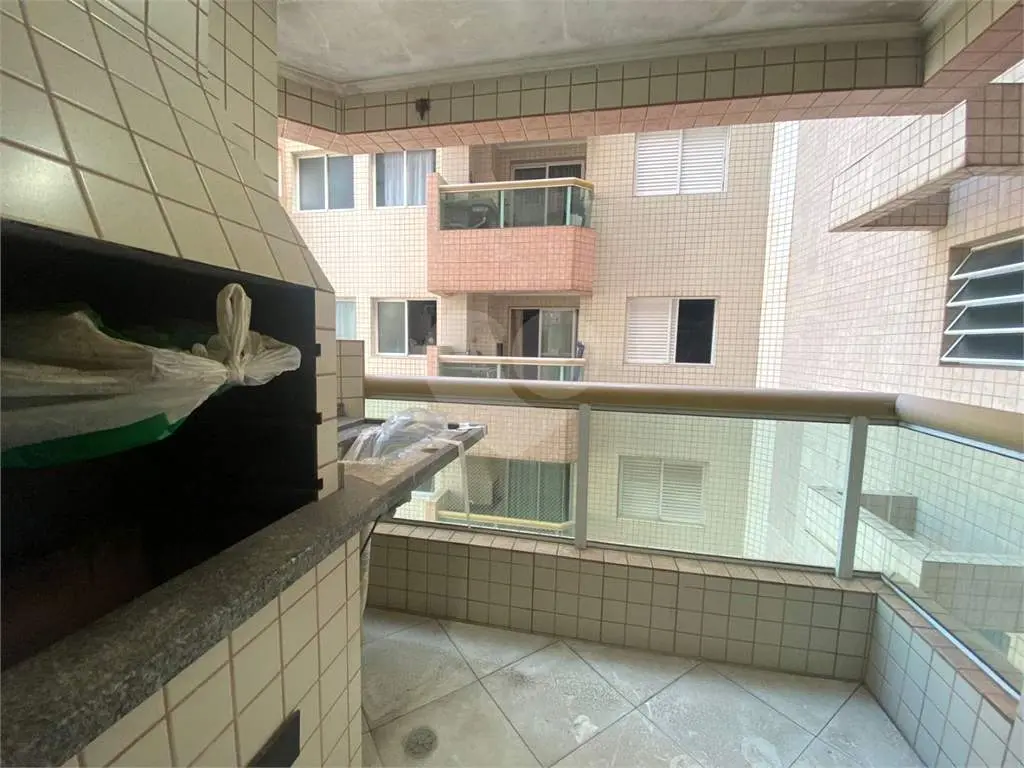 Apartamento para Venda em Praia Grande, Campo aviação, 1 dormitório, 1 banheiro, 1 vaga