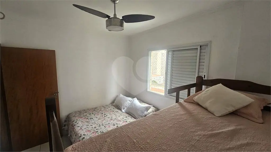 Apartamento para Venda em Praia Grande, Campo aviação, 1 dormitório, 1 banheiro, 1 vaga